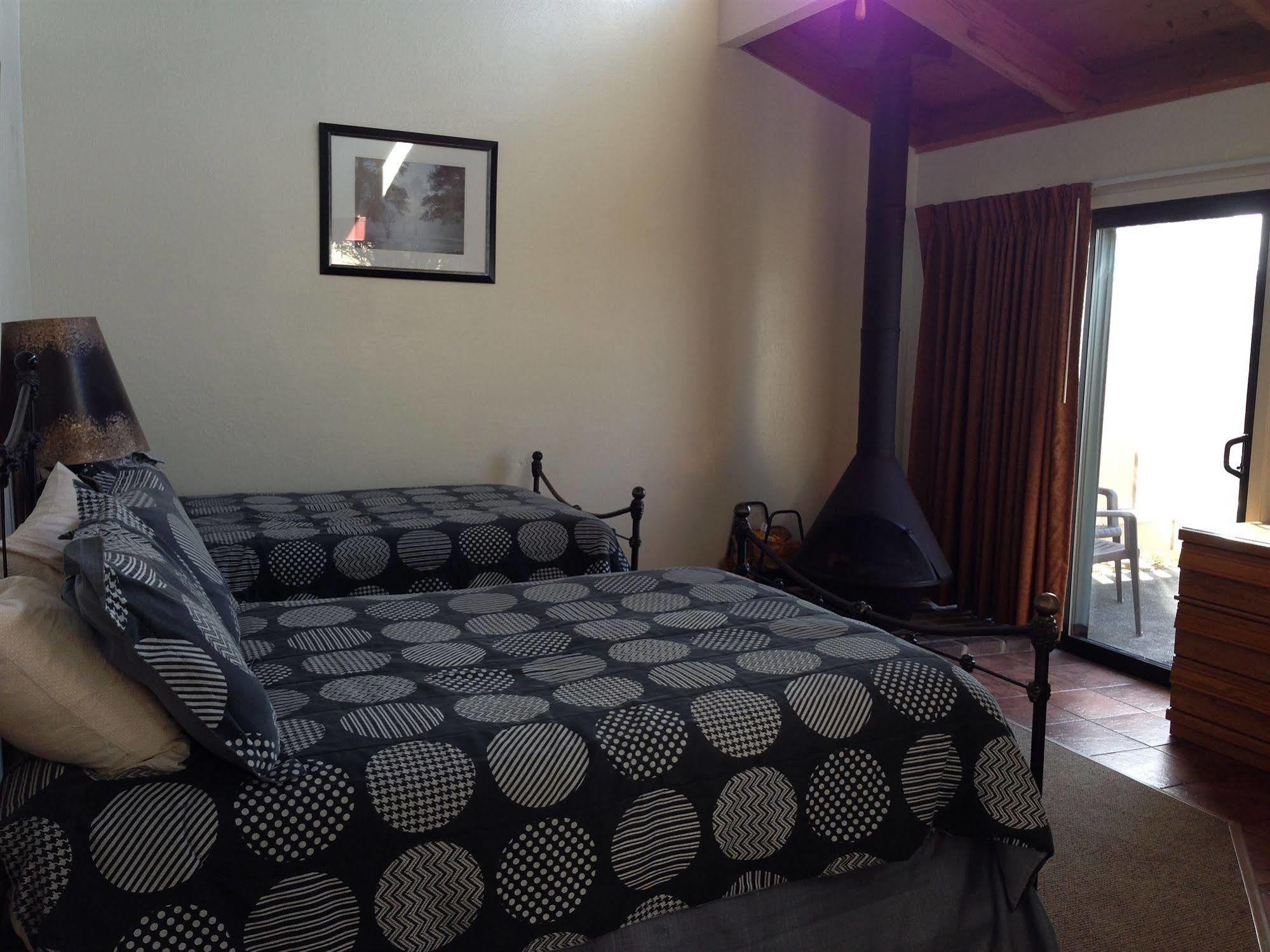 Fort Ross Lodge Jenner Bagian luar foto