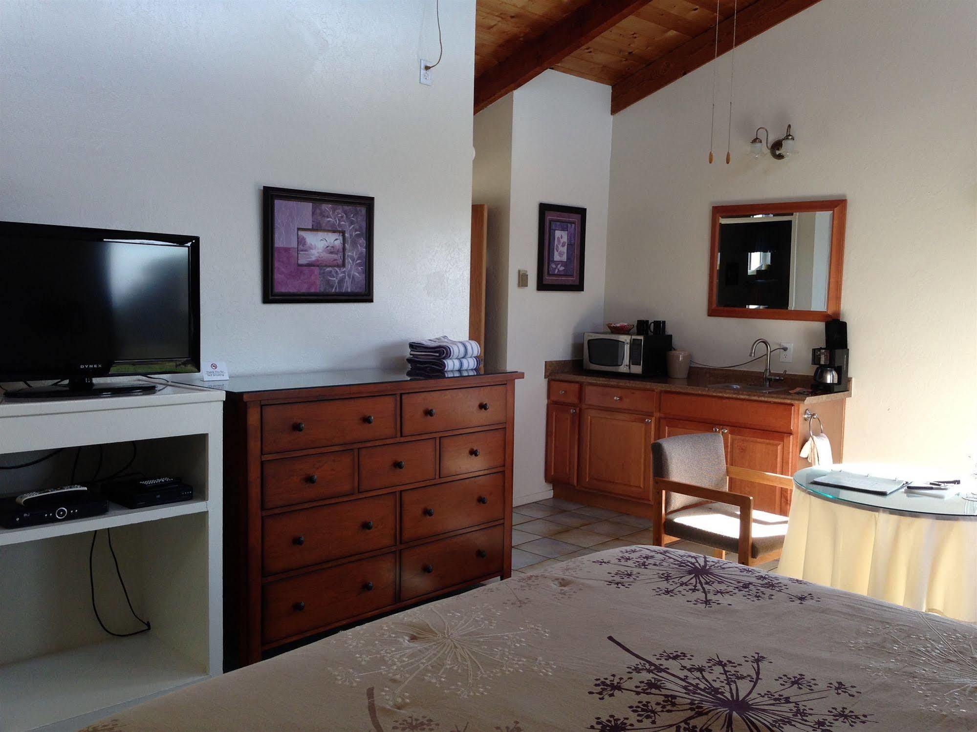 Fort Ross Lodge Jenner Bagian luar foto