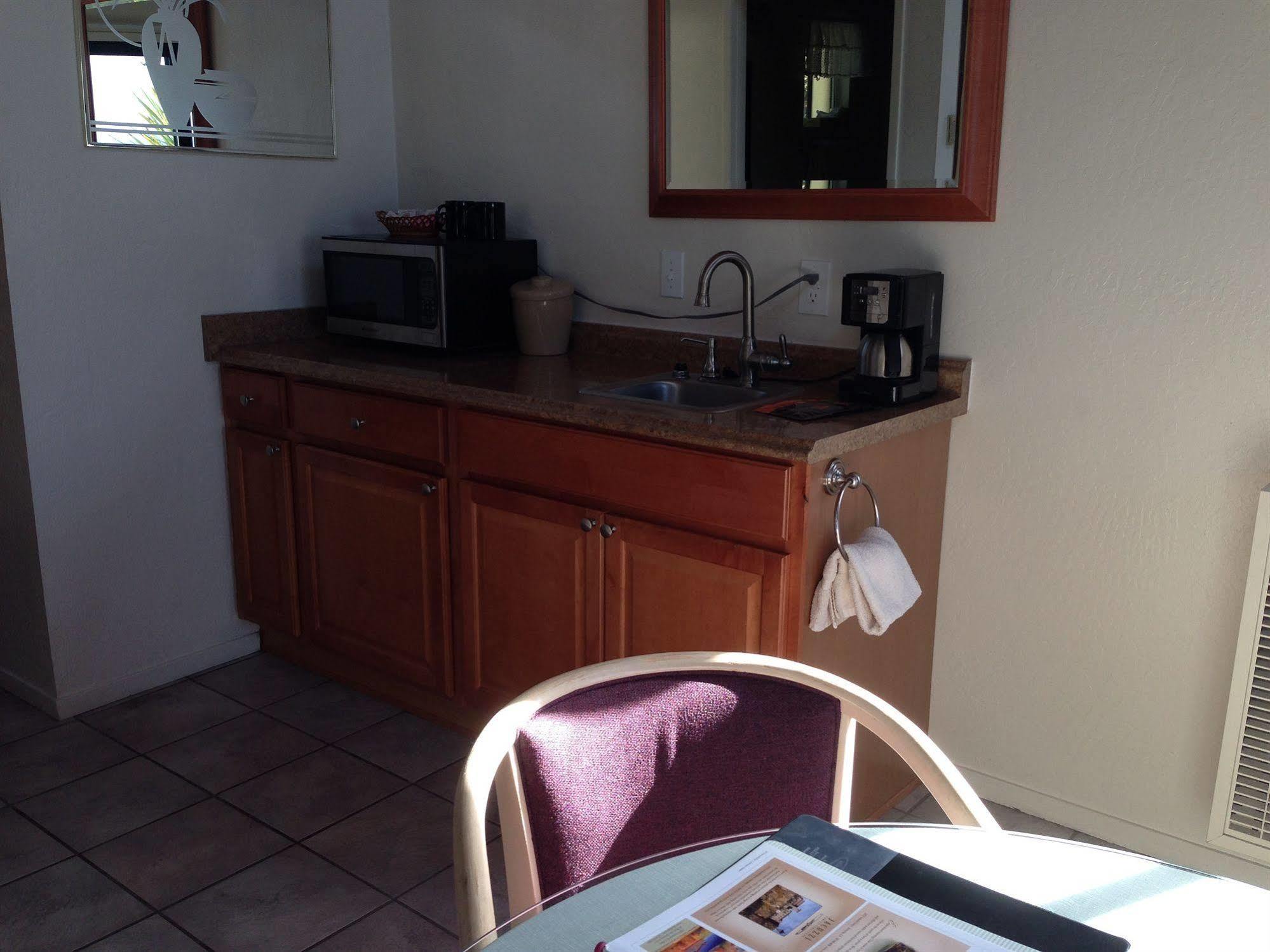 Fort Ross Lodge Jenner Bagian luar foto